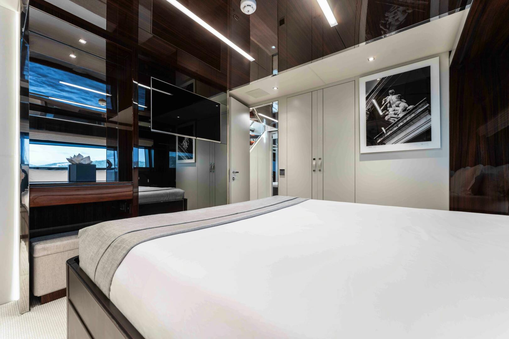 2019 Riva Riva Dolcevita 110 - Image 43