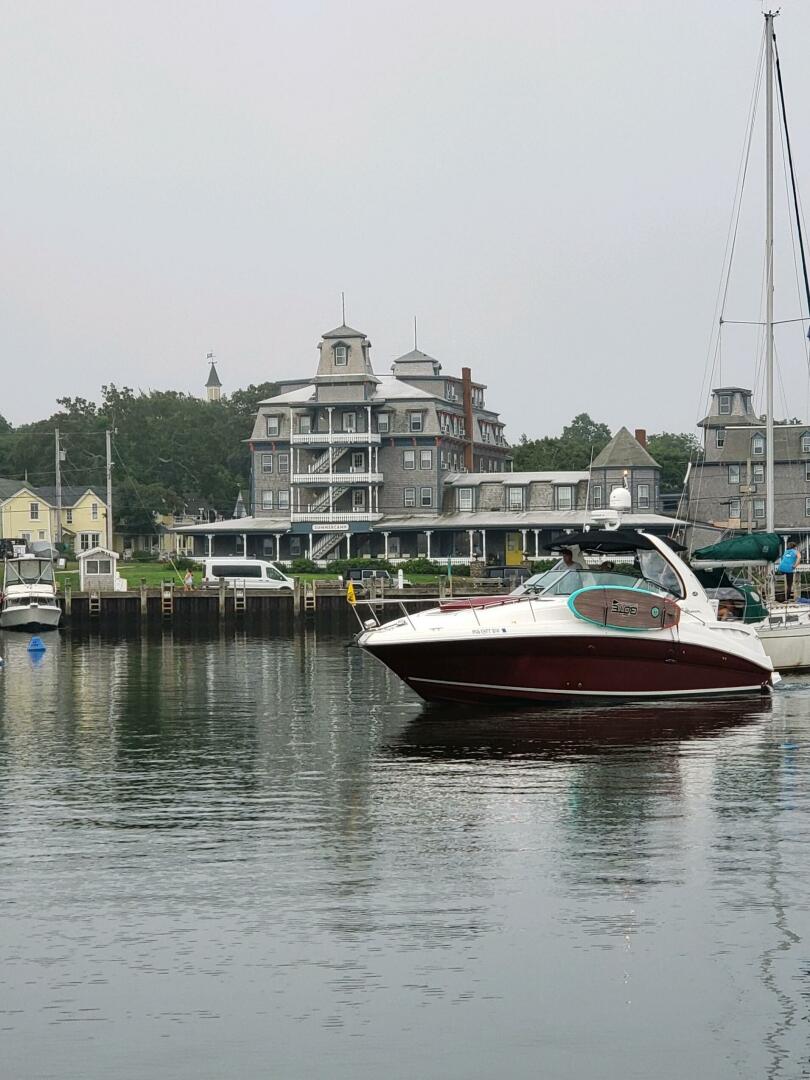 2007 Sea Ray 320 Sundancer - Image 3