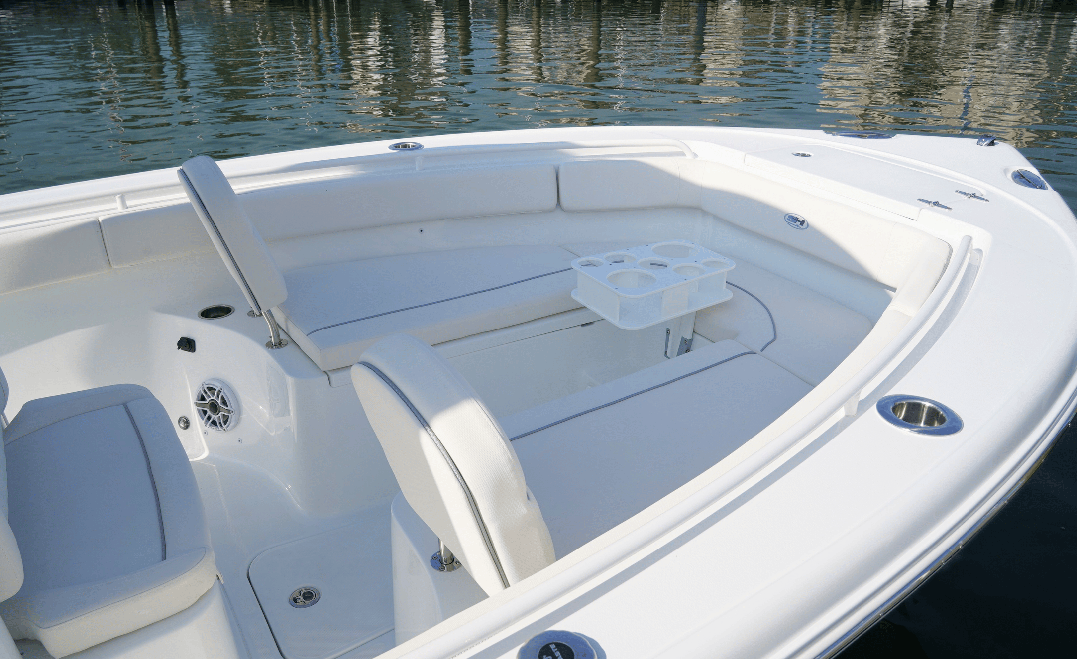 2026 Sea Hunt ULTRA 255SE - Image 44