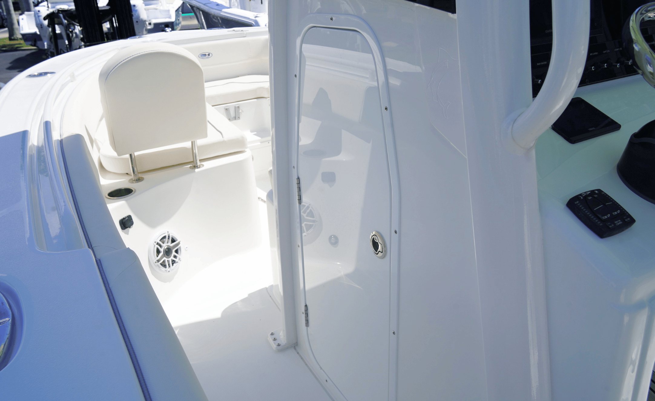 2027 SEA HUNT ULTRA 255SE - Image 61