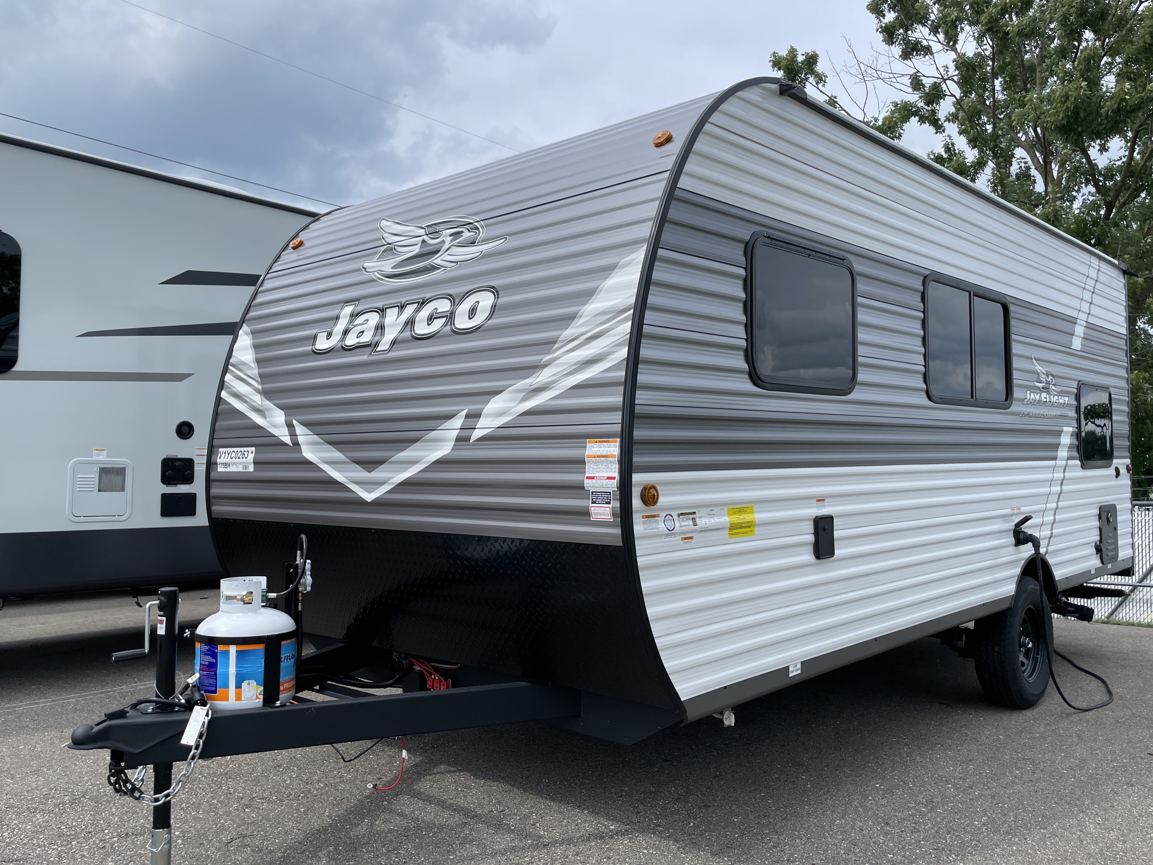 2027 Jayco Jay Flight 175BH - Image 5