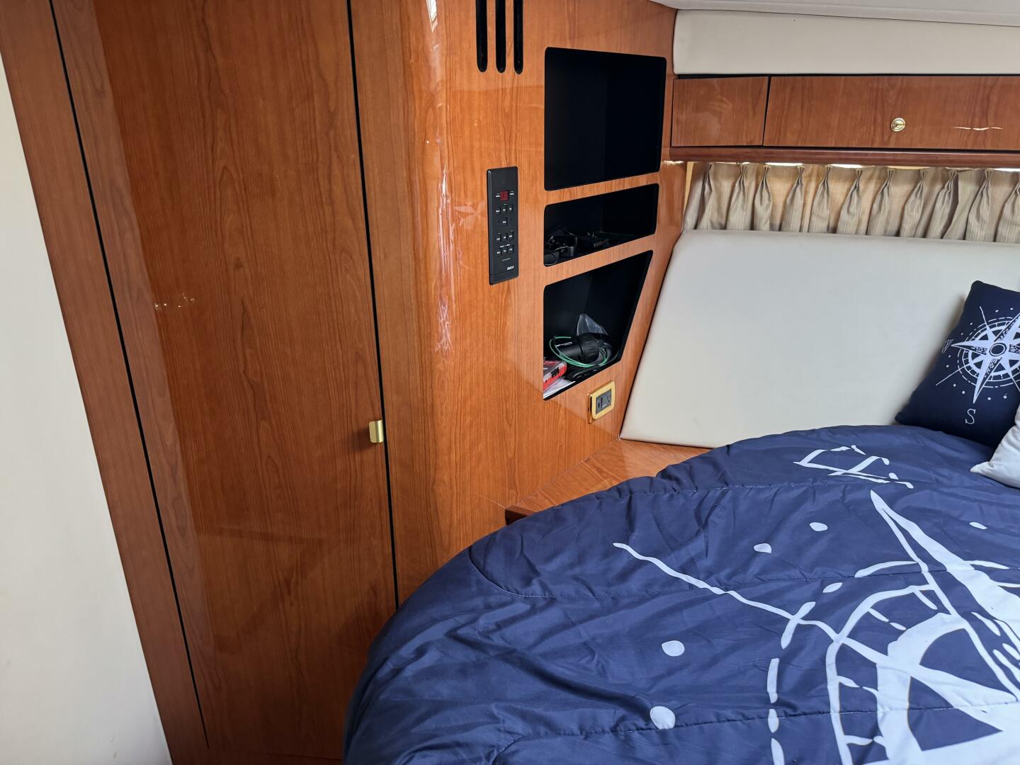 2001 Sea Ray 510 SUNDANCER - Image 21