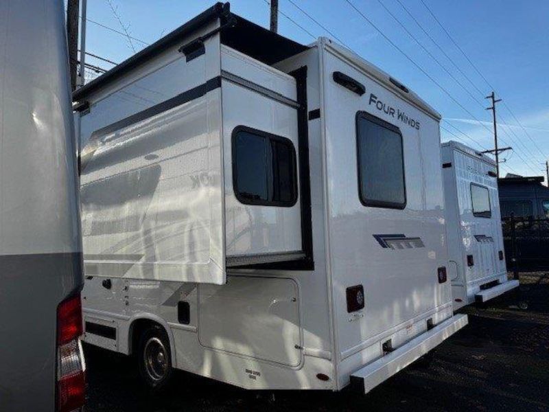 2026 Thor Motor Coach Four Winds Espec 22Z - Image 5