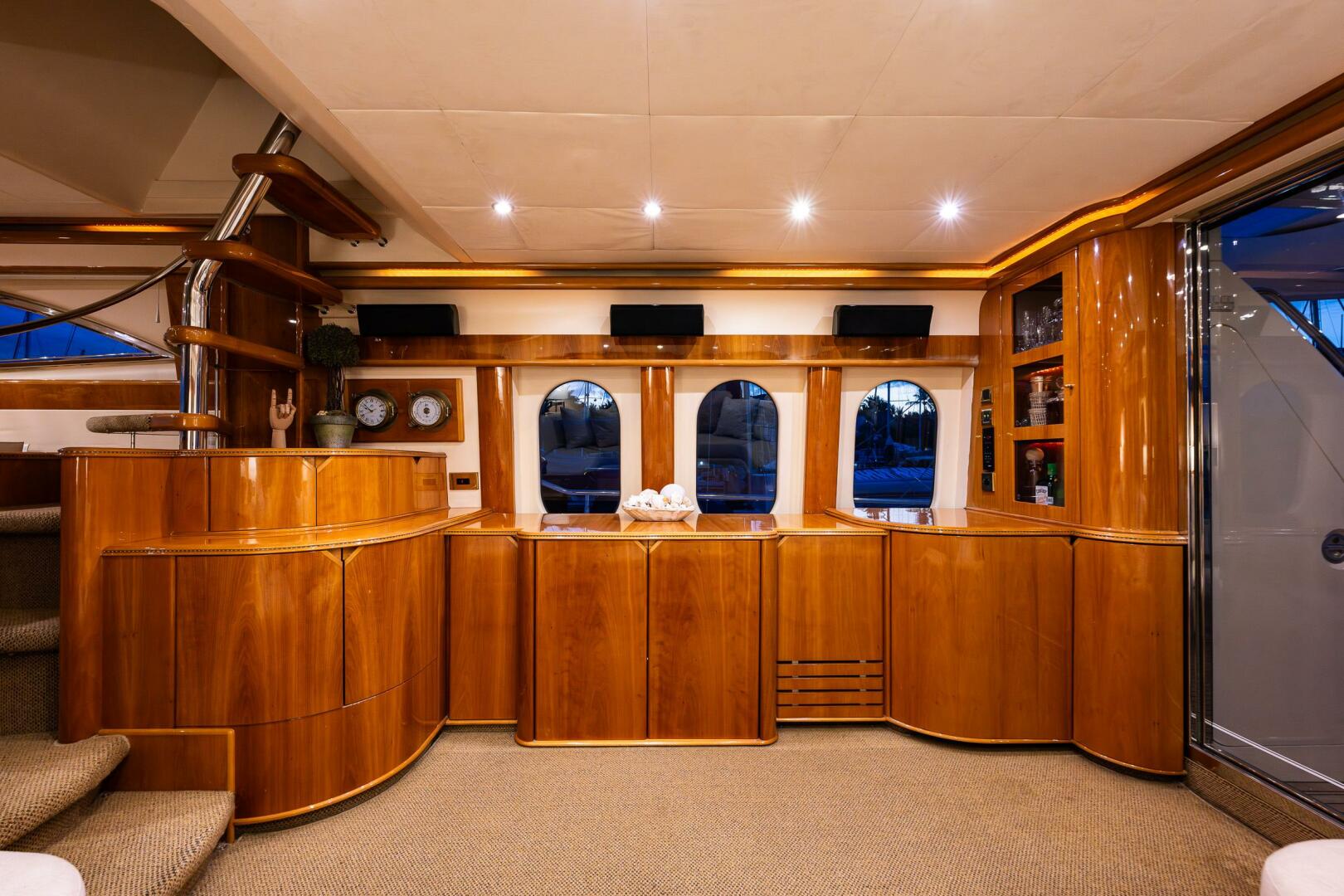 2002 Viking Princess 72 Princess Yacht - Image 32