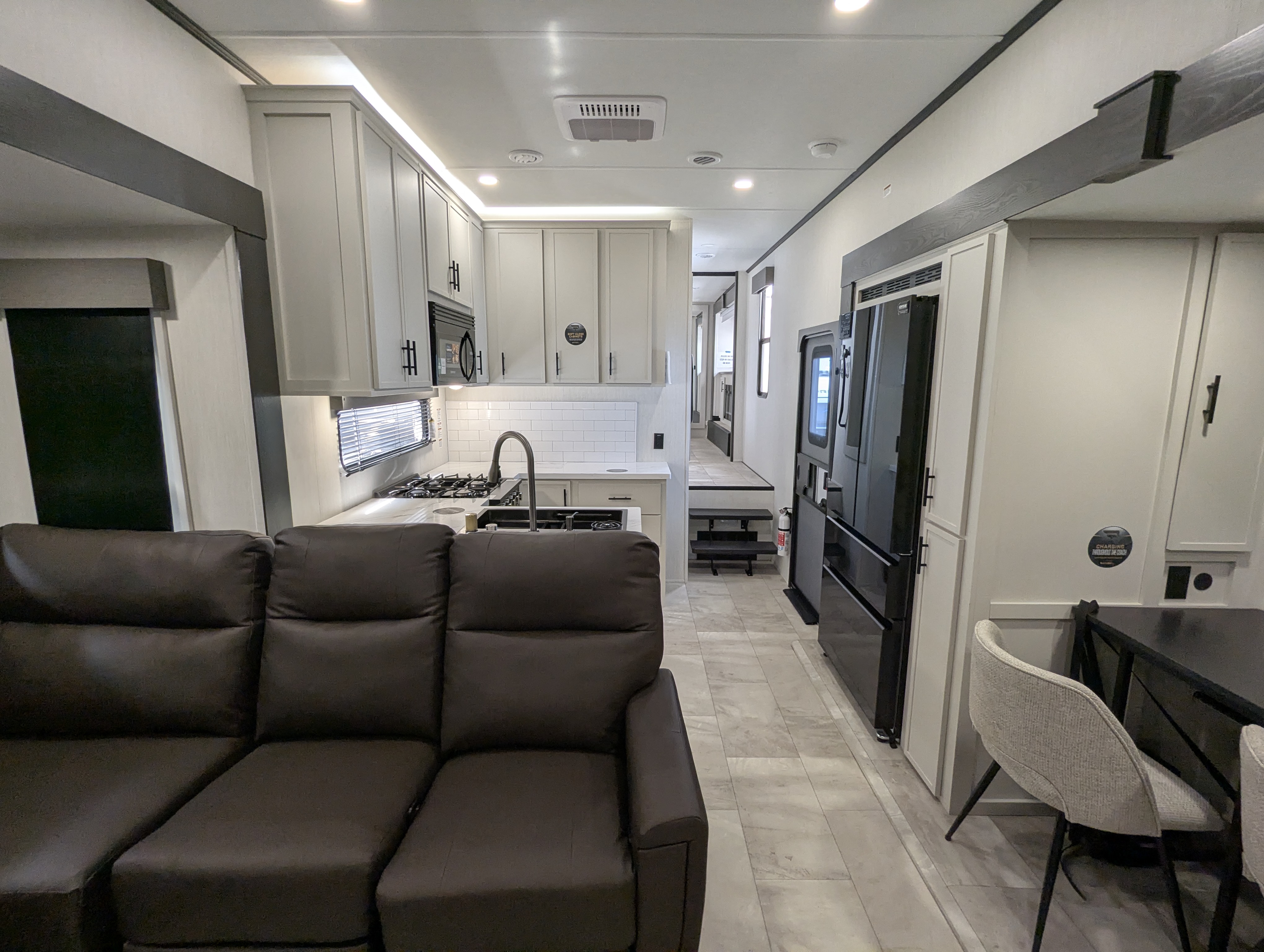 2026 Prime Time Sanibel 34LOUNGE - Image 32