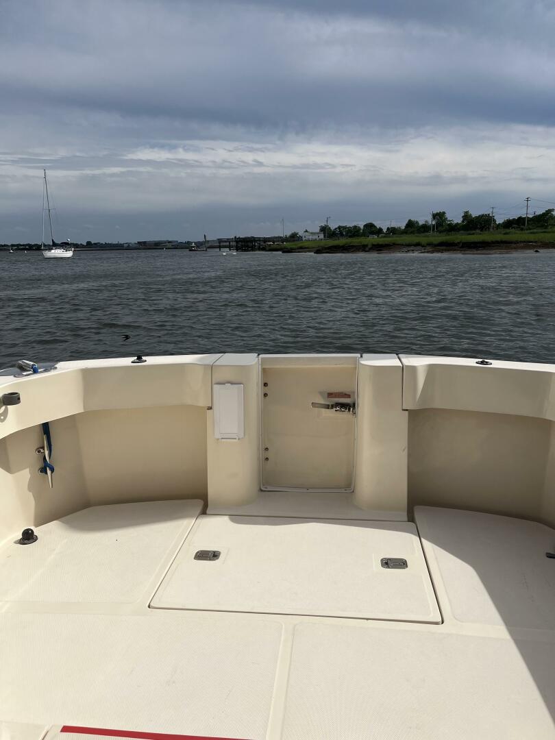 2005 Mainship Pilot 30 Base - Image 5