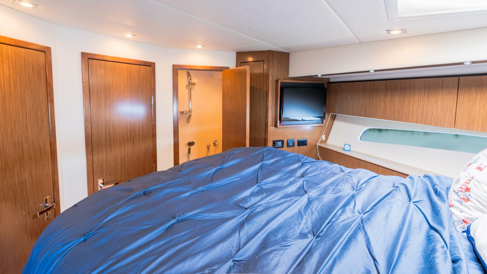 2013 CRUISERS 48 Cantius Base - Image 38