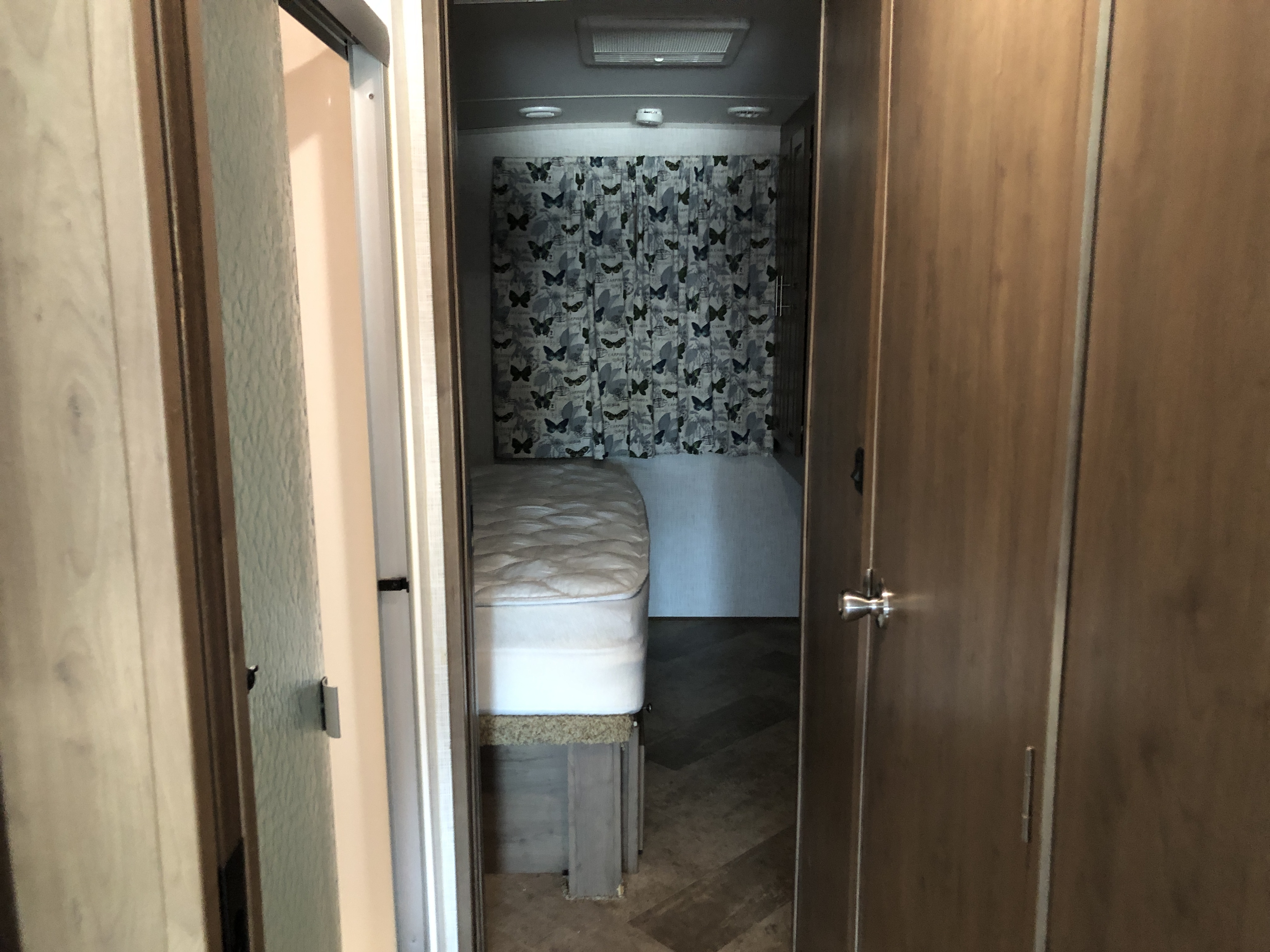 2019 Forest River GEORGETOWN GT5 31R - Image 39