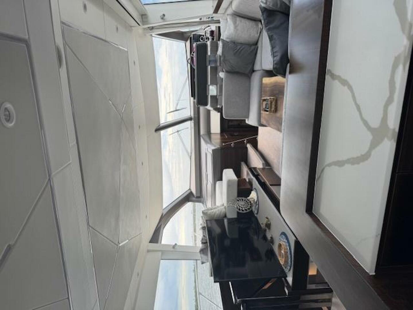 2022 Sunseeker Manhattan 68 - Image 33