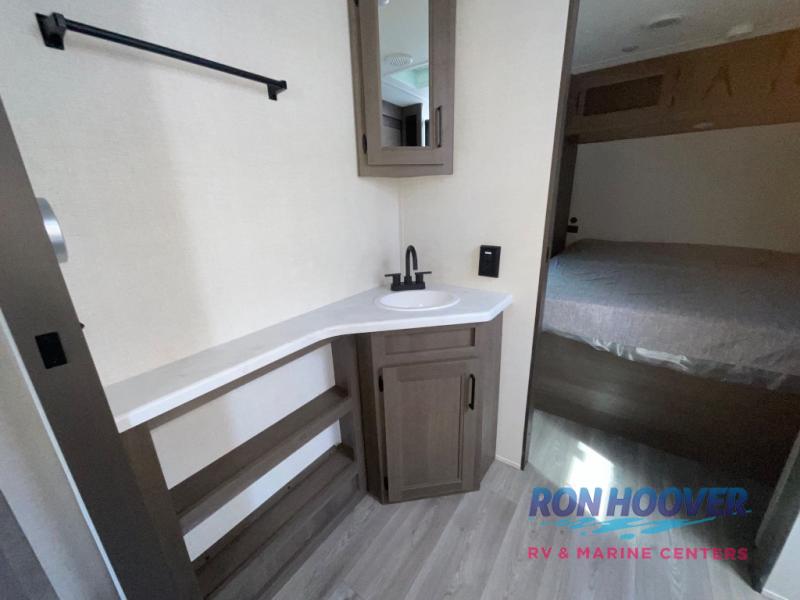2026 GRAND DESIGN 265BHT - Image 23