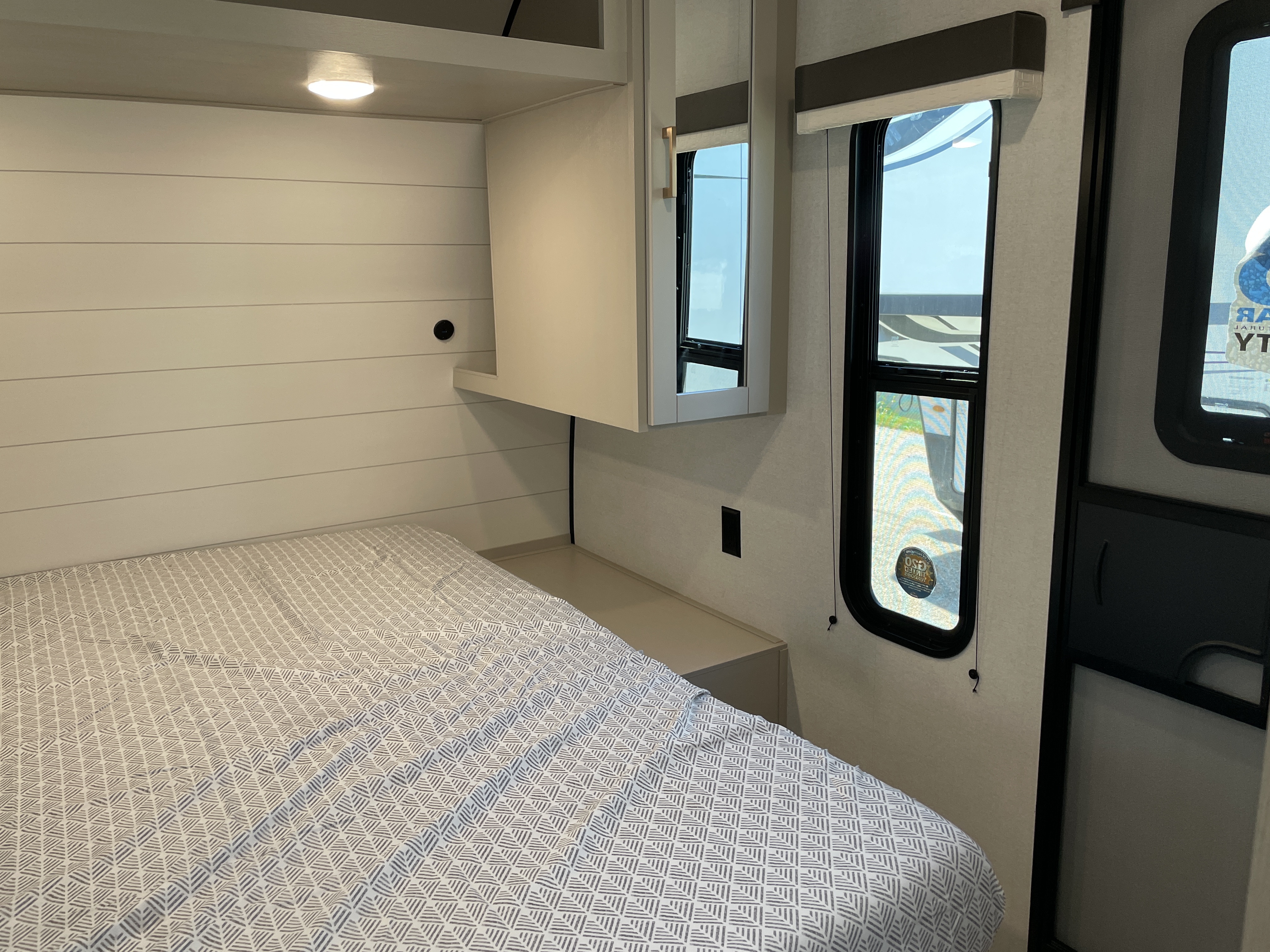 2027 Jayco Jay Flight SLX 262RLS - Image 20