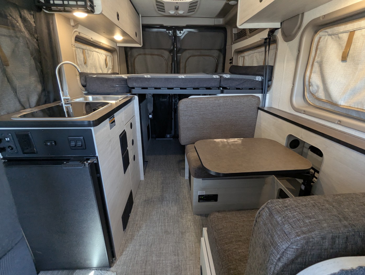 2027 Winnebago Solis Pocket 36A - Image 13