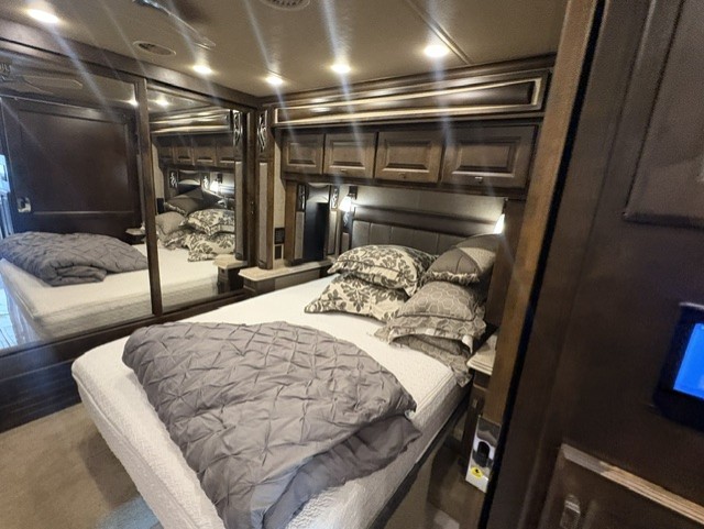 2018 TIFFIN PHAETON 36GH - Image 10