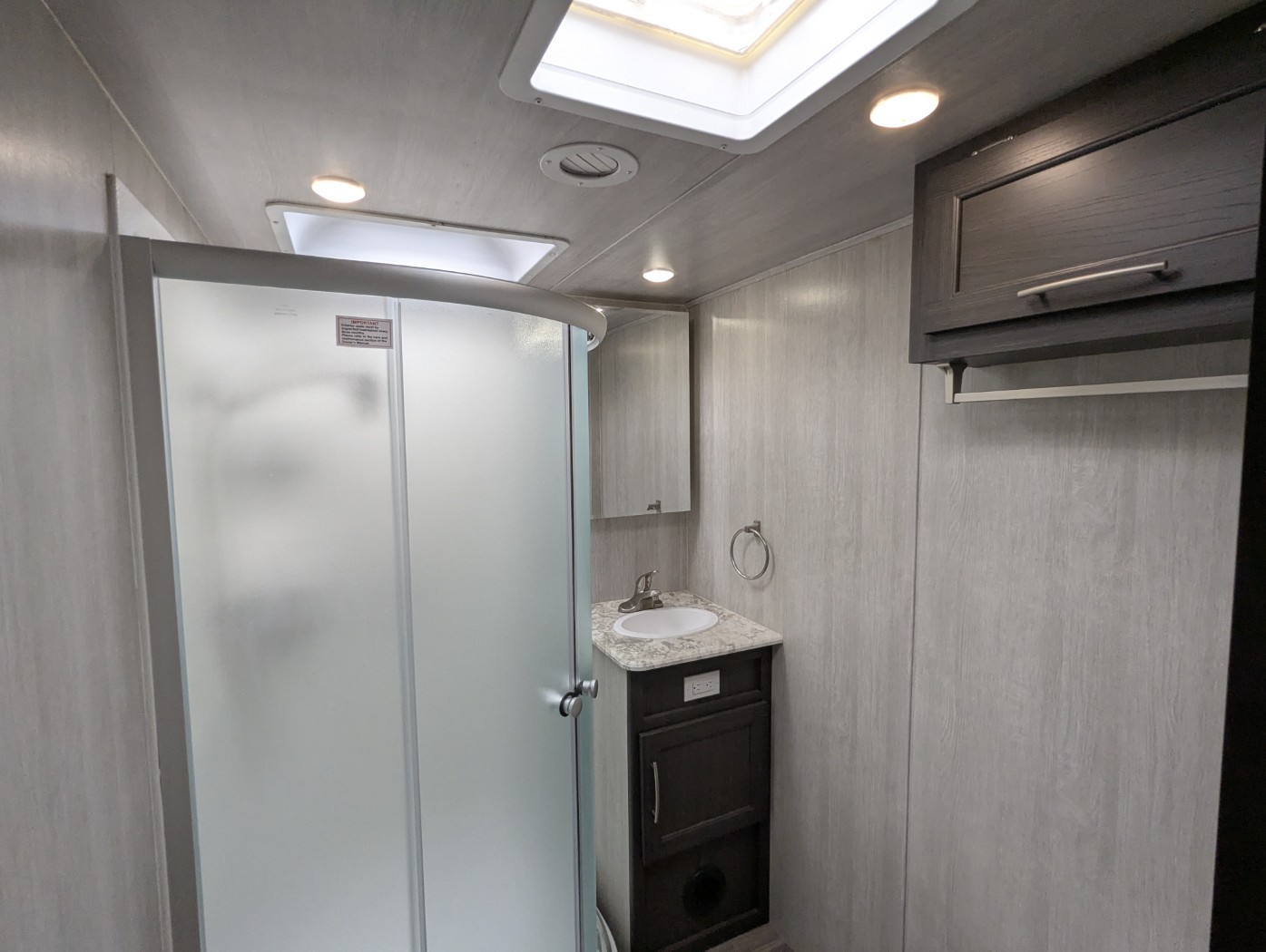 2022 Genesis Supreme SUPREME 28SAWL - Image 15