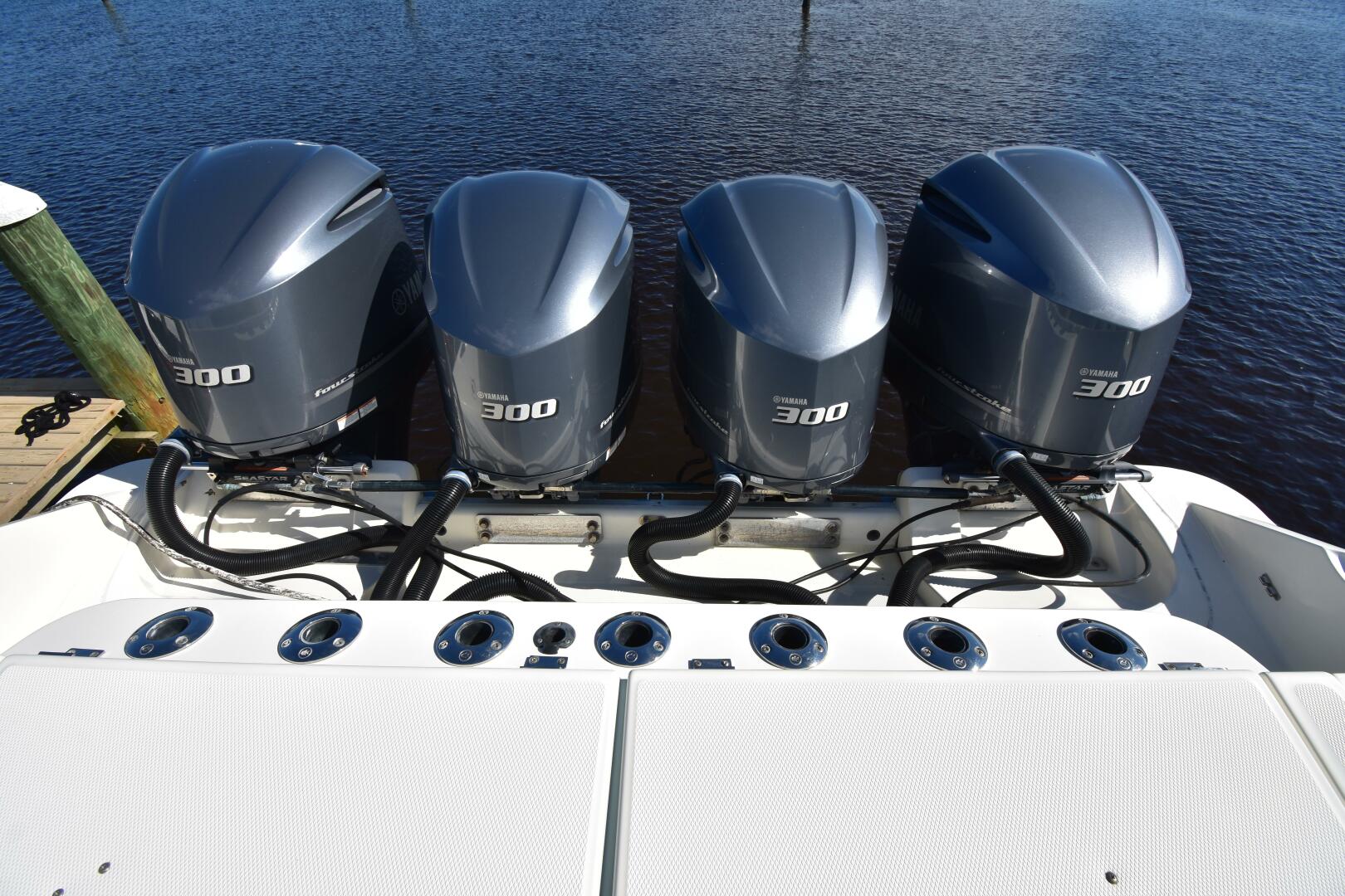 2012 Hydra-Sports 4200 SF - Image 2