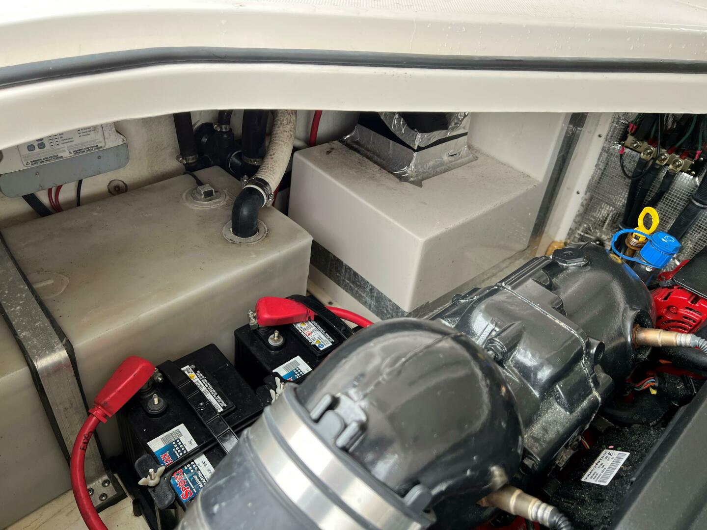 2017 Regal 28 Express - Image 33