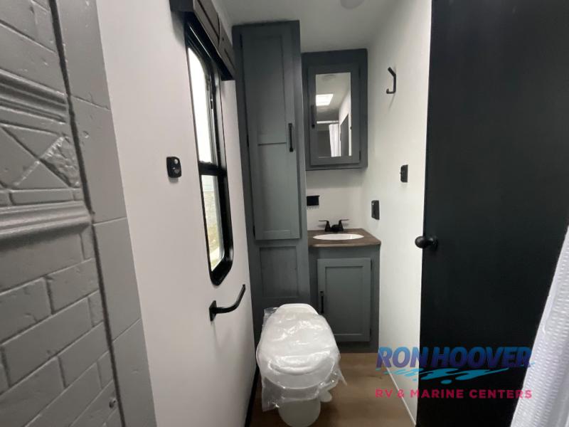 2026 PALOMINO 39DBT - Image 15
