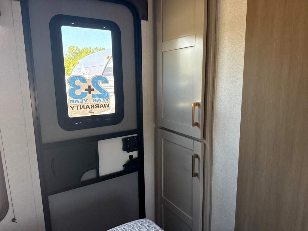 2027 JAYCO JAY FLIGHT 335BHS - Image 30