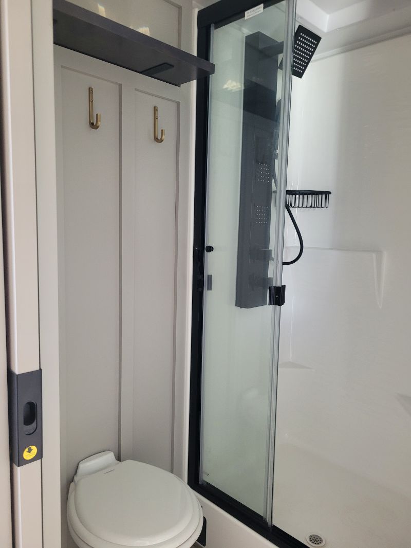2026 Brinkley RV Model Z AIR 297 - Image 17