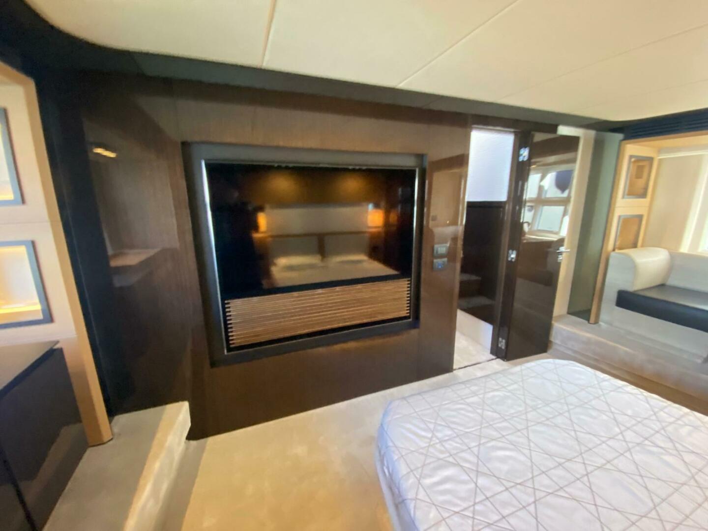 2016 Azimut 77S - Image 57