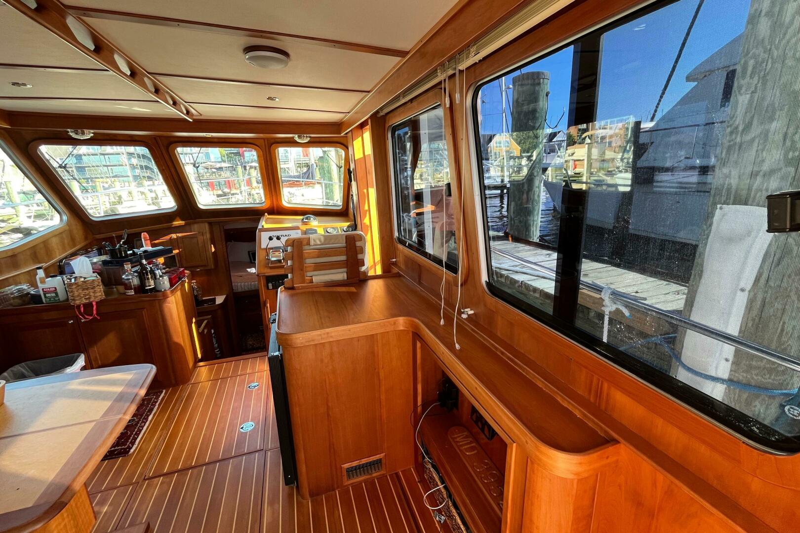 2006 Sabreline 36 Flybridge - Image 18