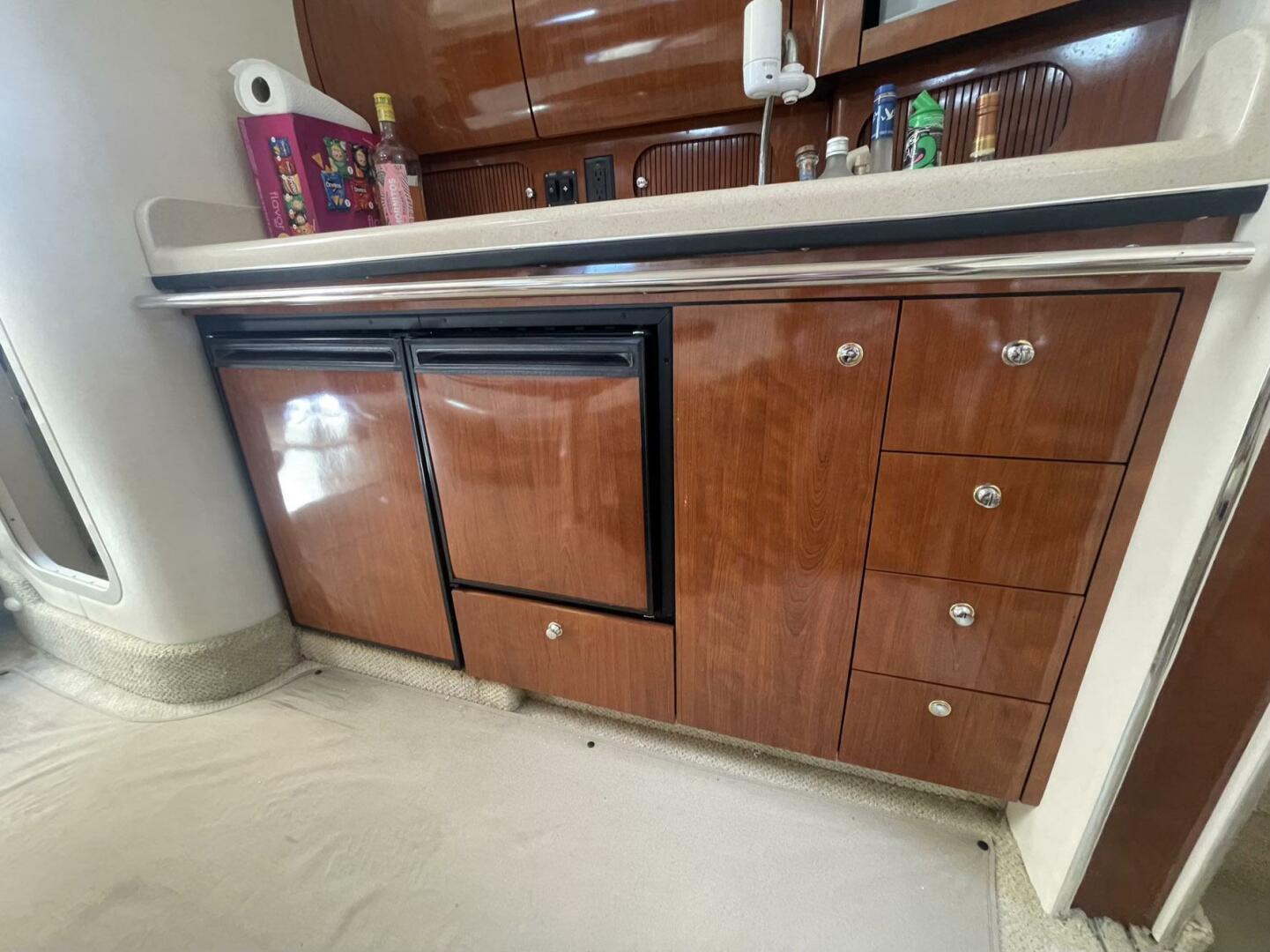2003 Sea Ray 360 Sundancer - Image 26