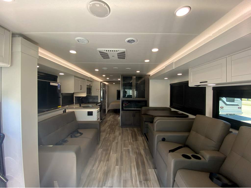 2026 ENTEGRA COACH VISION XL 34G - Image 13