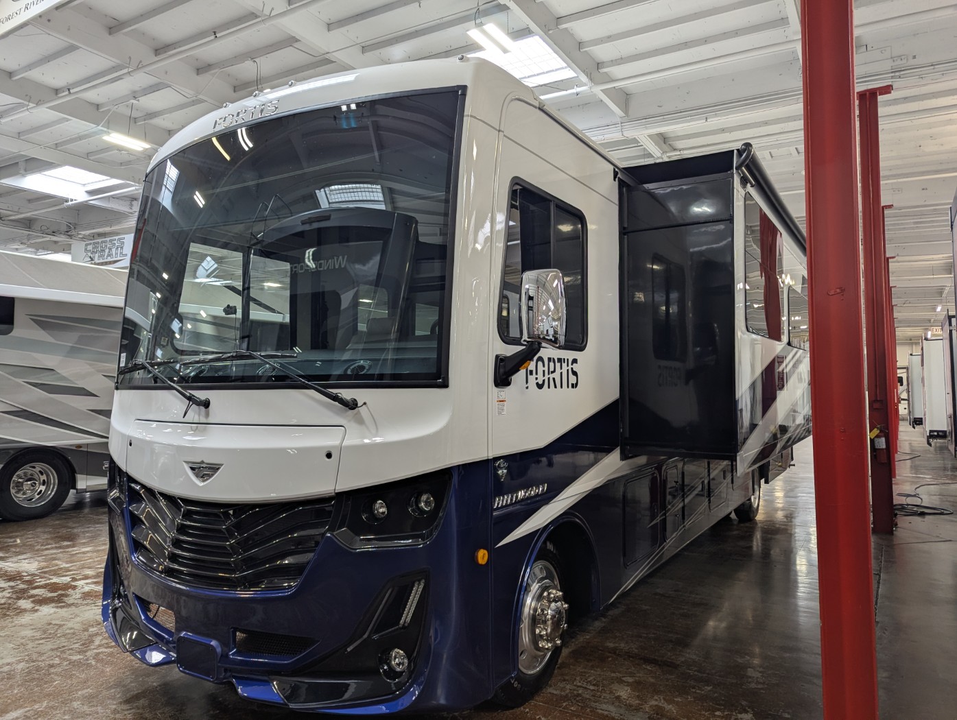 2026 Fleetwood Fortis 34MB - Image 2