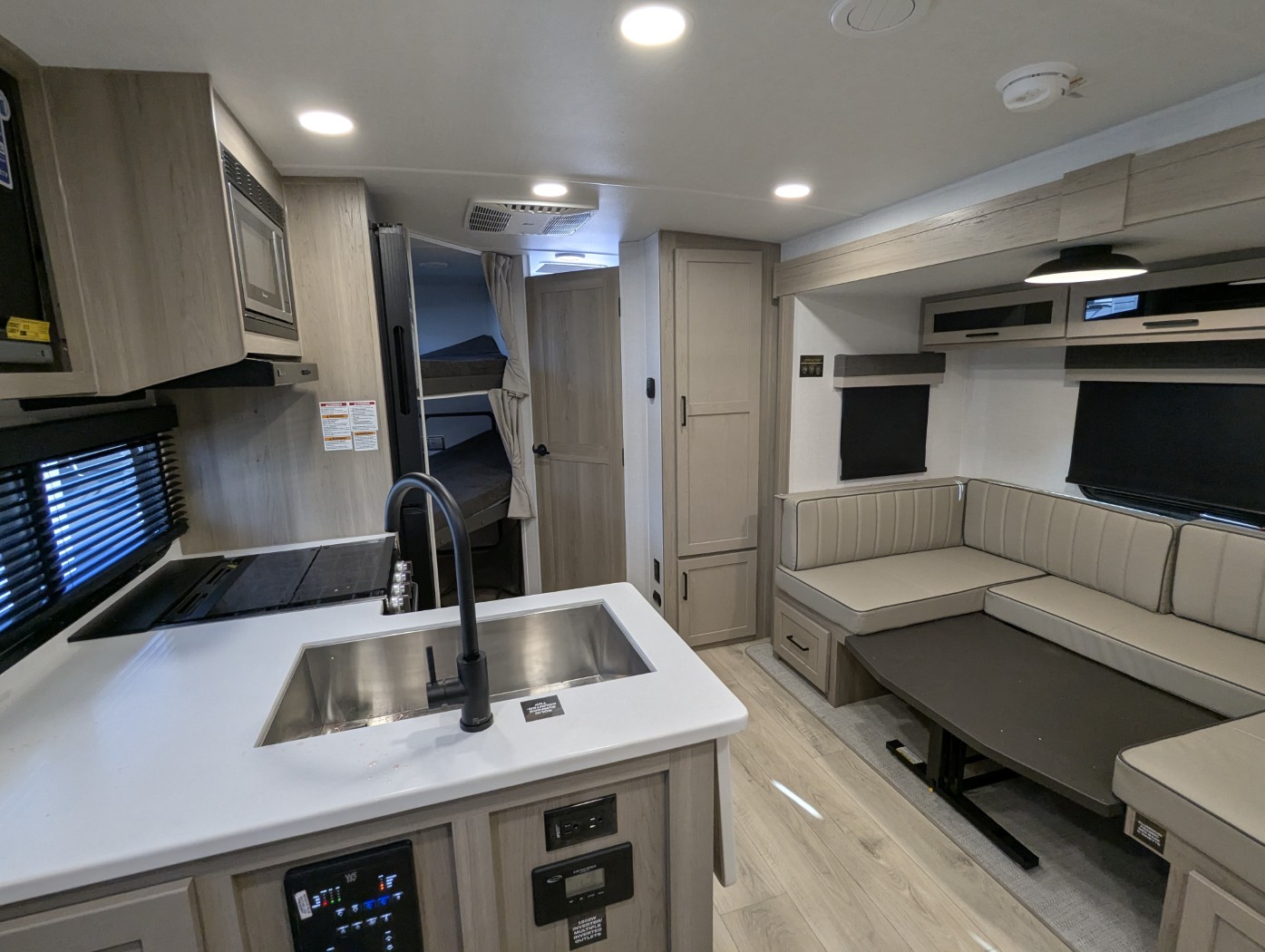 2026 Forest River Rockwood Mini Lite 2509S - Image 9