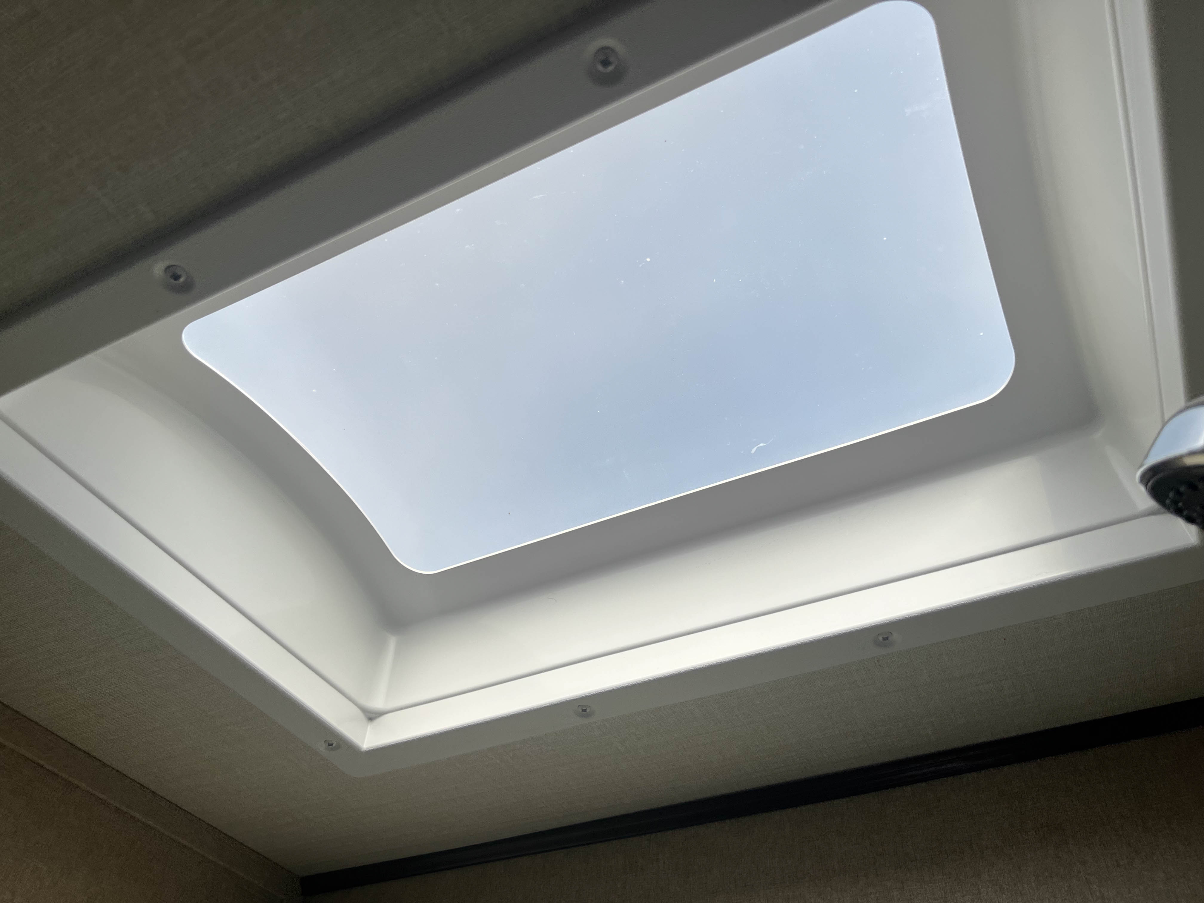 2018 Grand Design Reflection 315RLTS - Image 26