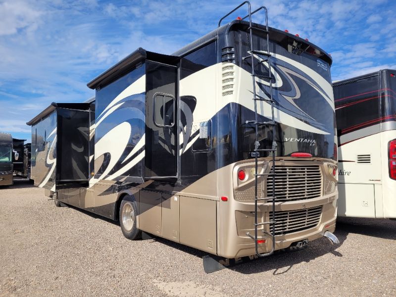 2015 Newmar Ventana LE 3849 - Image 2