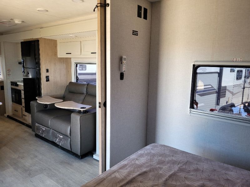 2027 Ember RV Touring Edition 2300MLL - Image 20