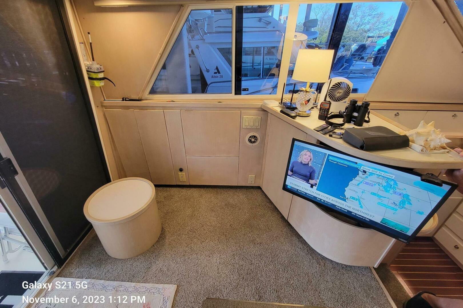 1994 Tiara Yachts 3600 Convertible - Image 11