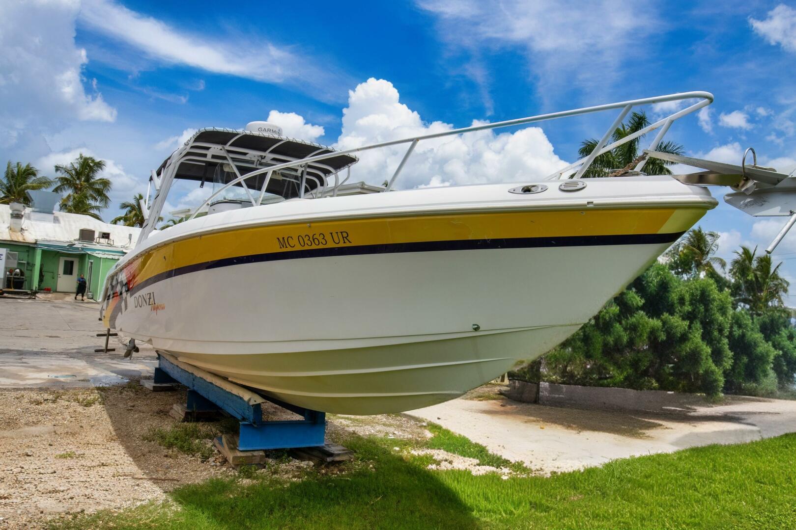 2005 Donzi 35 ZF Open - Image 4