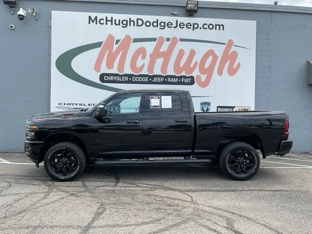 2025 Ram 2500 Big Horn 4x4 Crew Cab 6'4" Box - Image 9