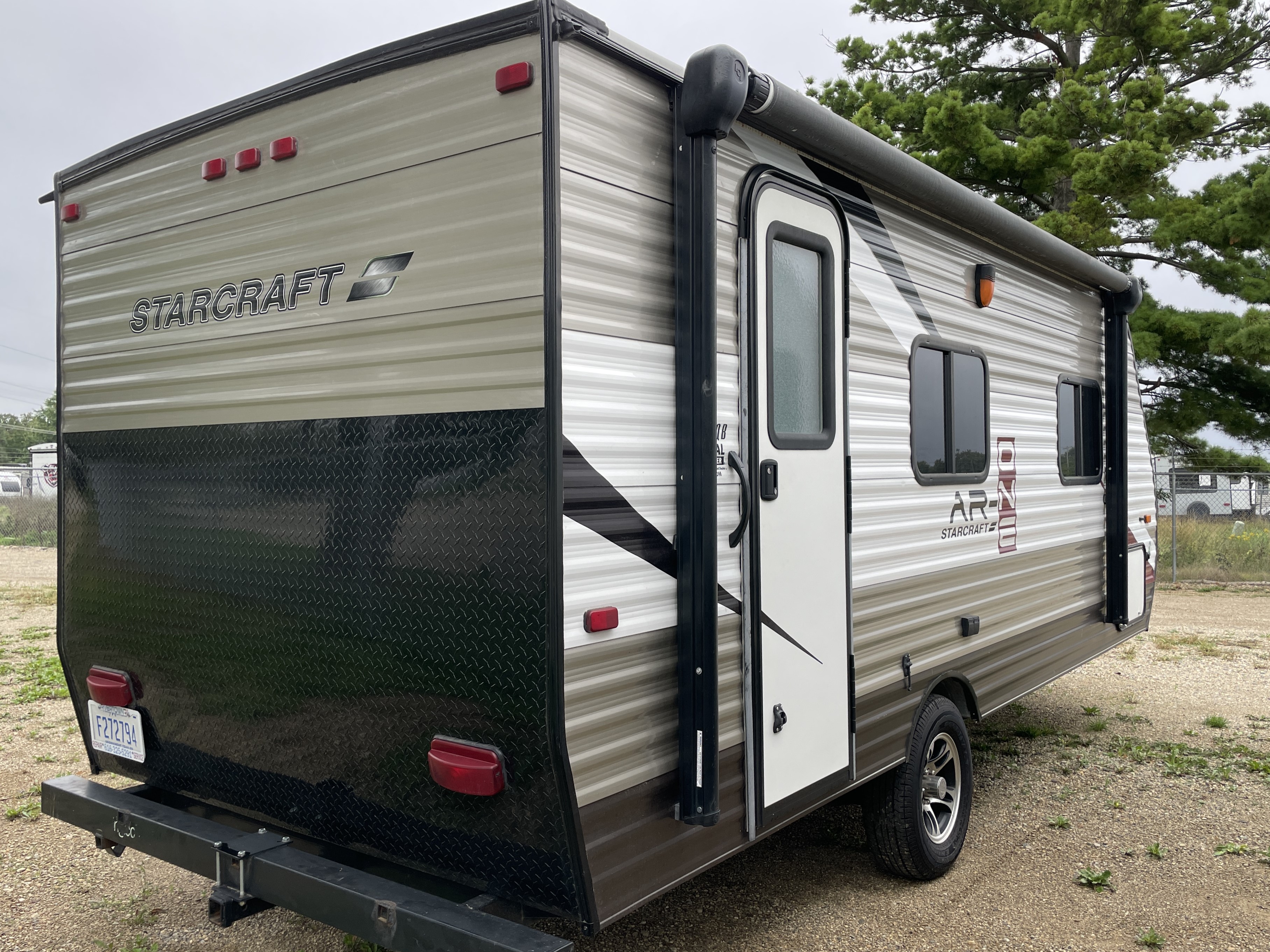2016 Starcraft AR-ONE 18QB - Image 4