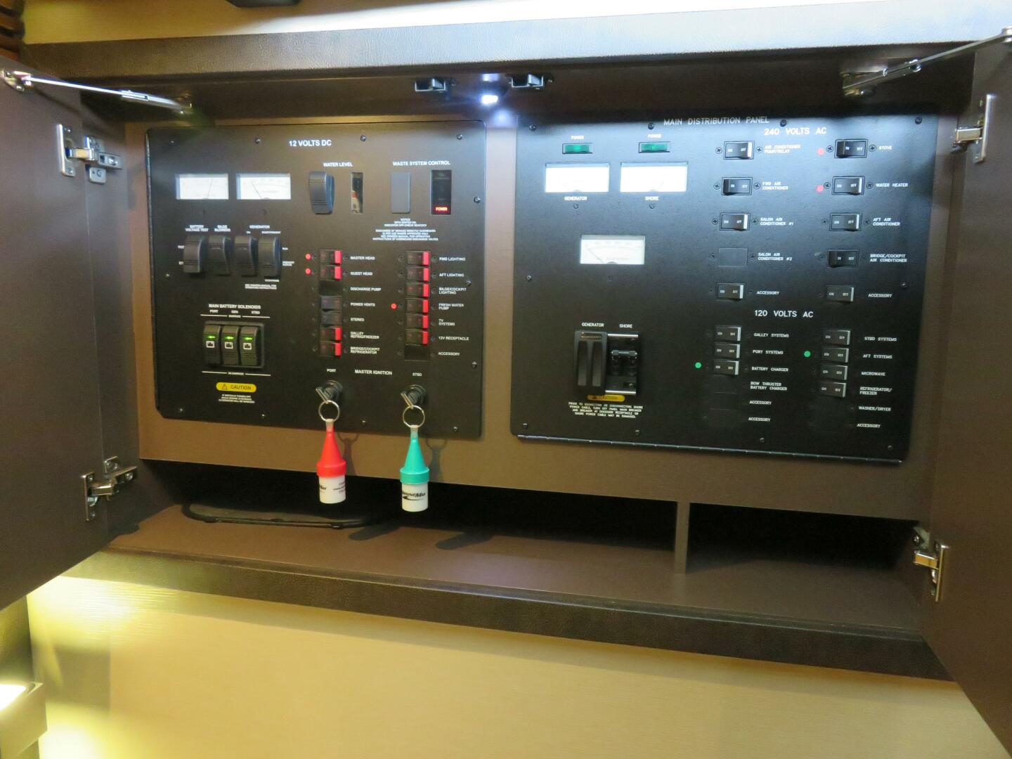 2015 Sea Ray - Image 30