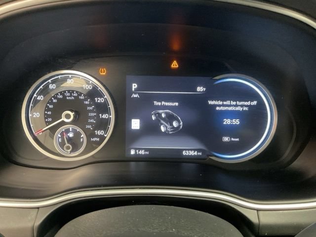 2024 Genesis GV80 Utility 4D Advanced AWD I4 - Image 19