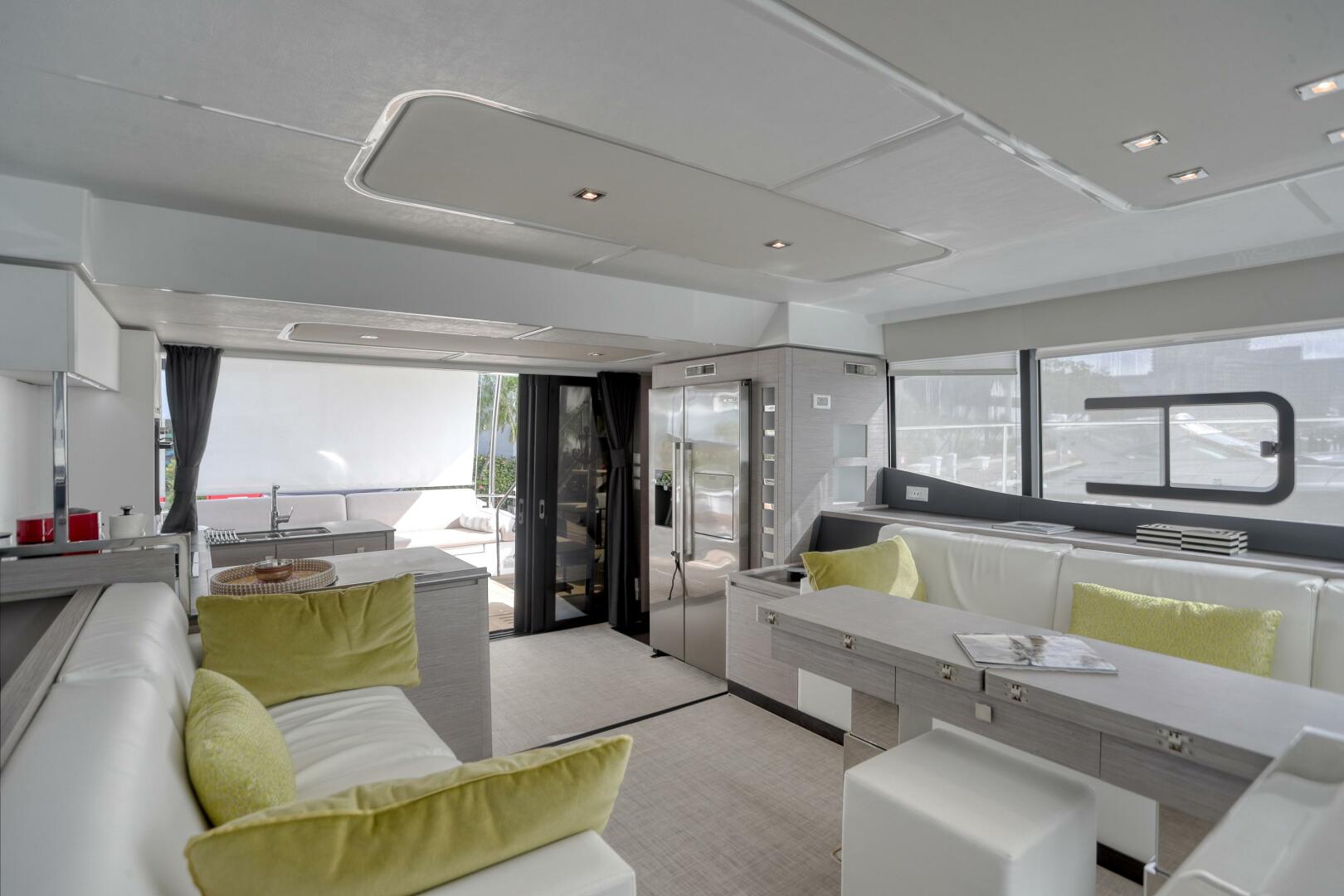 2022 Fountaine Pajot MY6 - Image 91