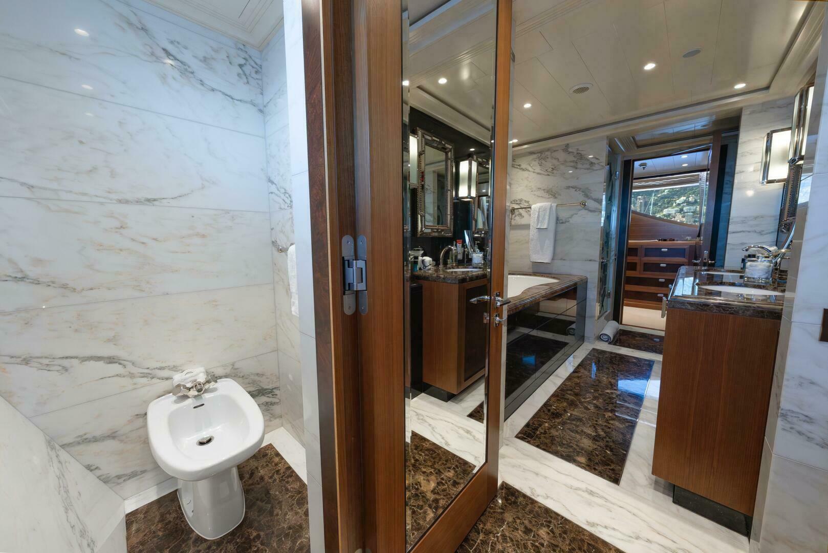 2009 Timmerman Custom Tri-Deck - Image 40