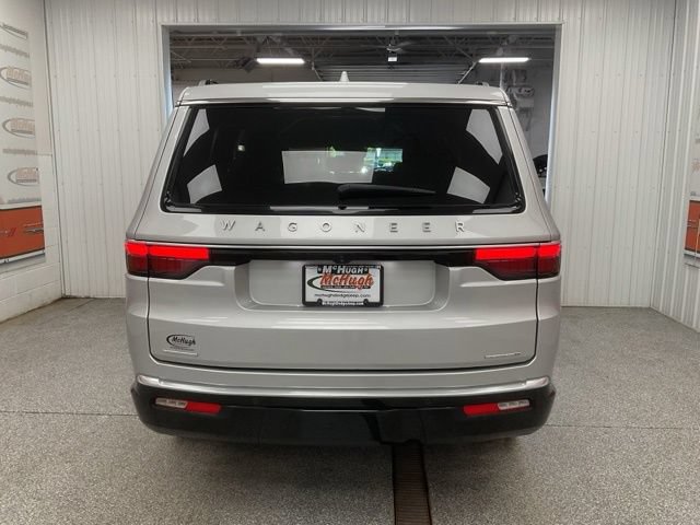 2022 Jeep Wagoneer Utility 4D Series II 4WD - Image 8