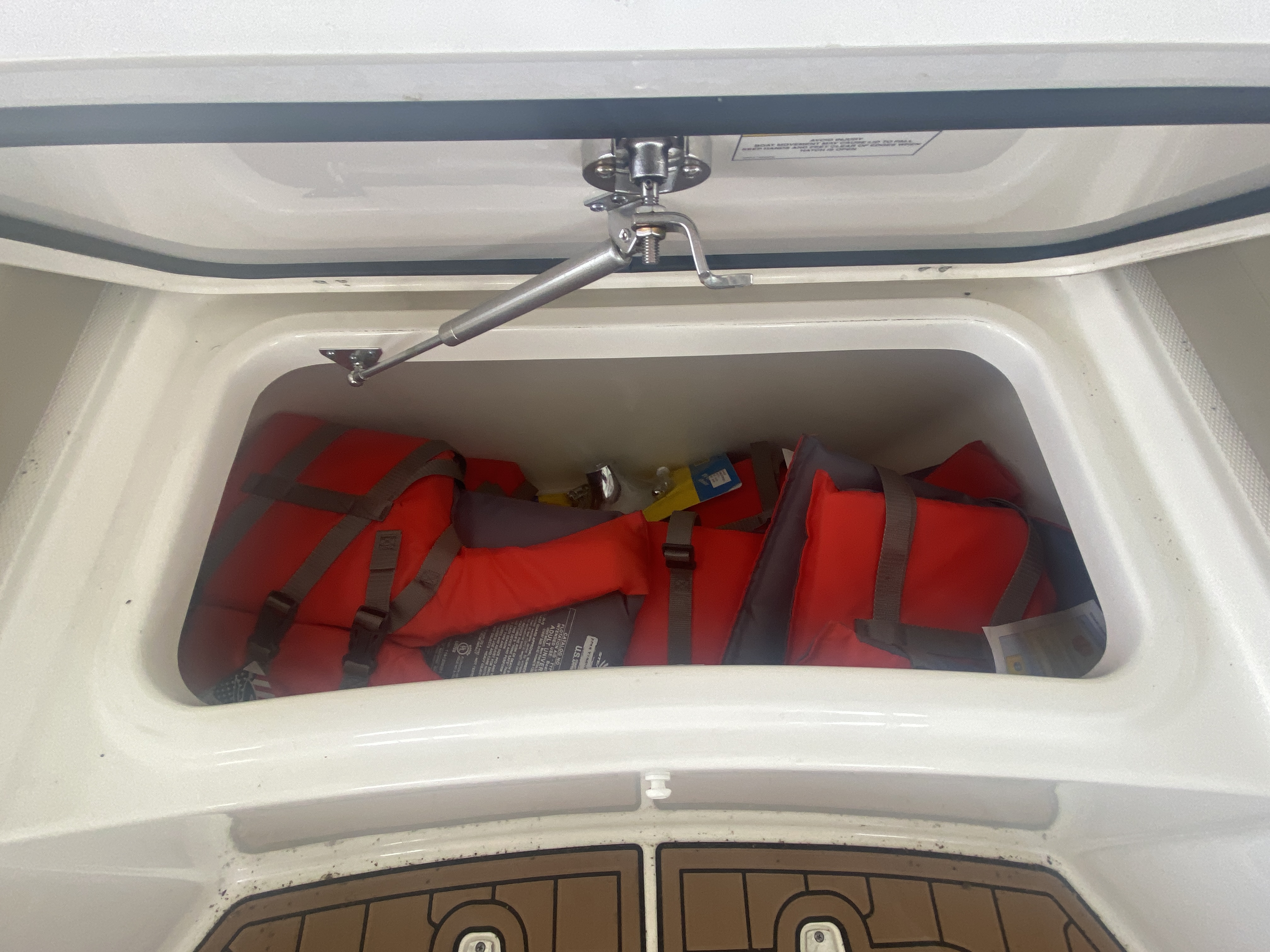 2016 Boston Whaler 330 Outrage - Image 36