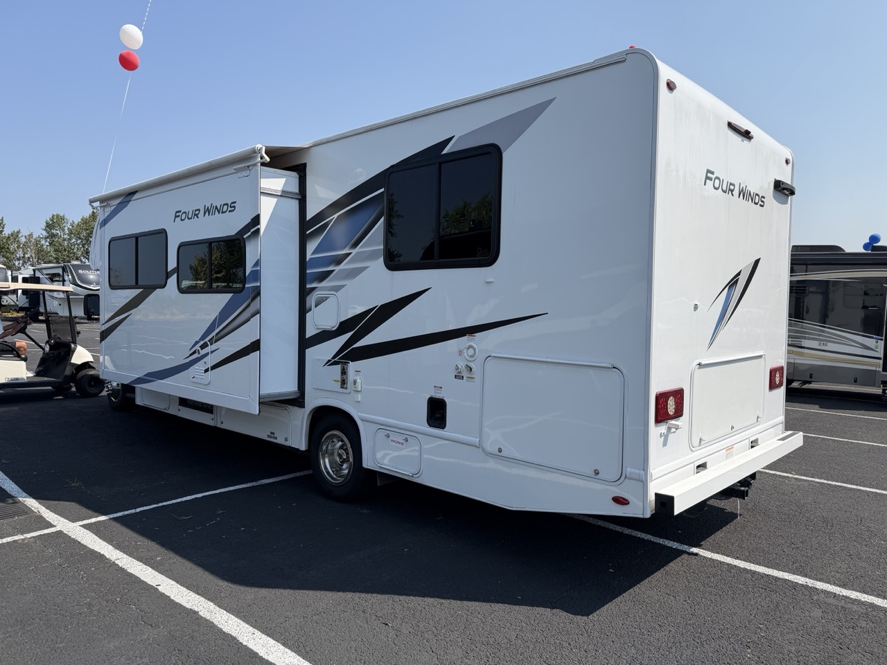 2025 Thor Motor Coach Four Winds 28Z - Image 2