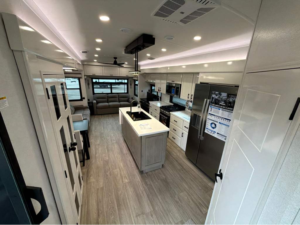 2027 JAYCO PINNACLE 39FBRL - Image 23