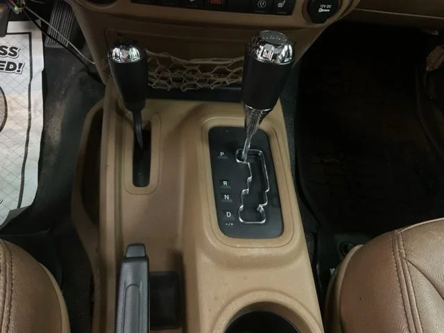 2017 Jeep Wrangler Utility 4D Unlimited Rubicon 4WD V6 - Image 17