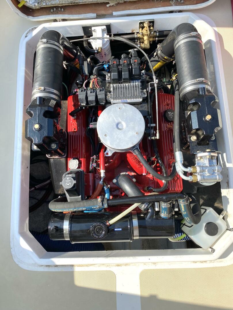 2003 Surf-Hunter 25 Base - Image 12