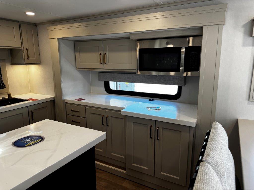 2027 Grand Design Solitude 390RK - Image 15
