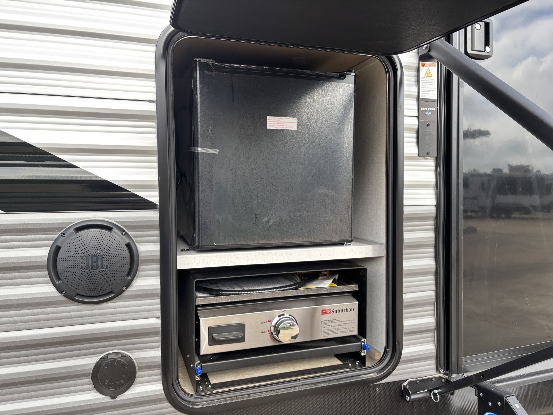2027 Coachmen Catalina Legacy Edition 273DBHCK - Image 9