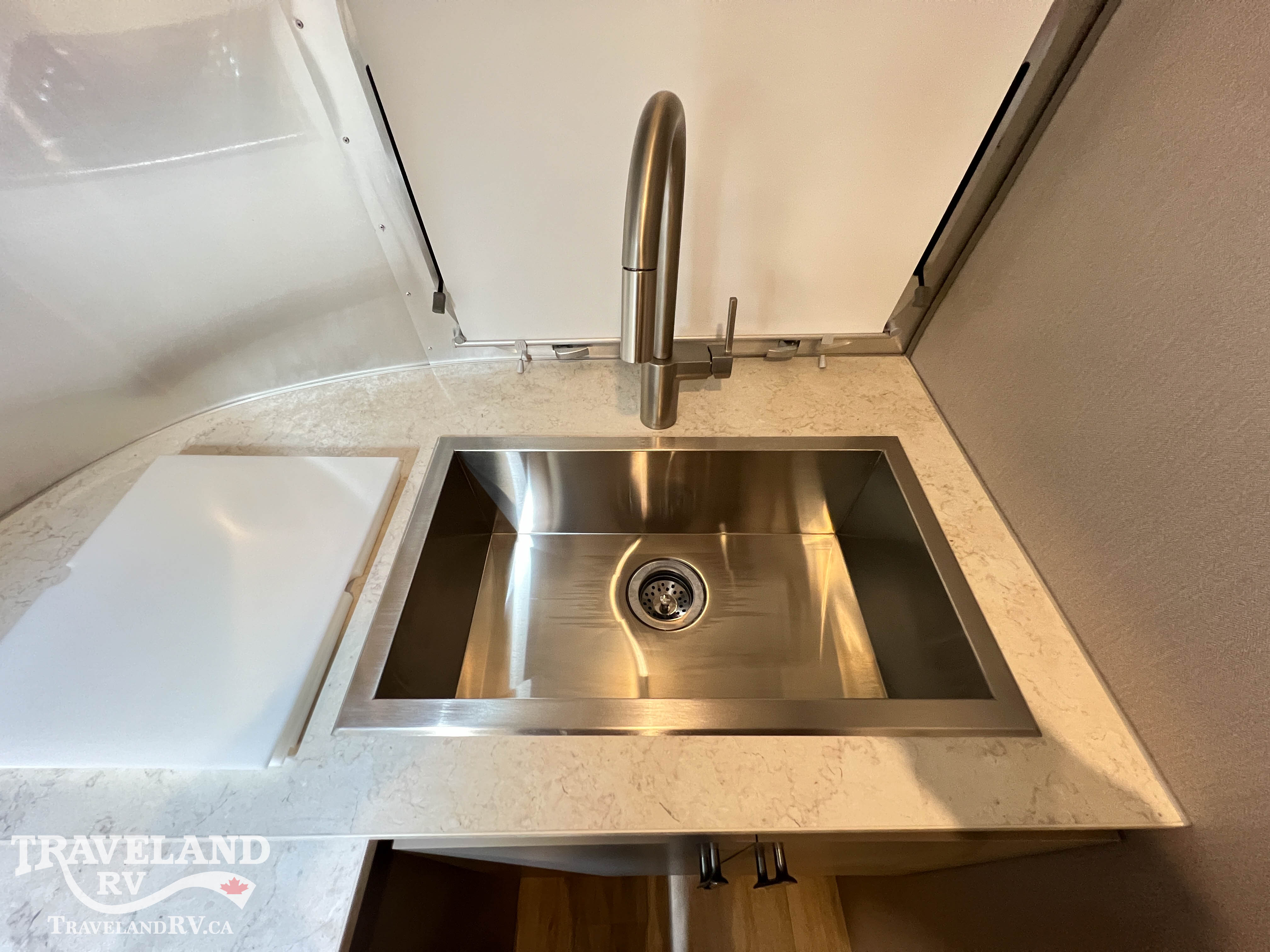 2026 Airstream Caravel 20FB - Image 22
