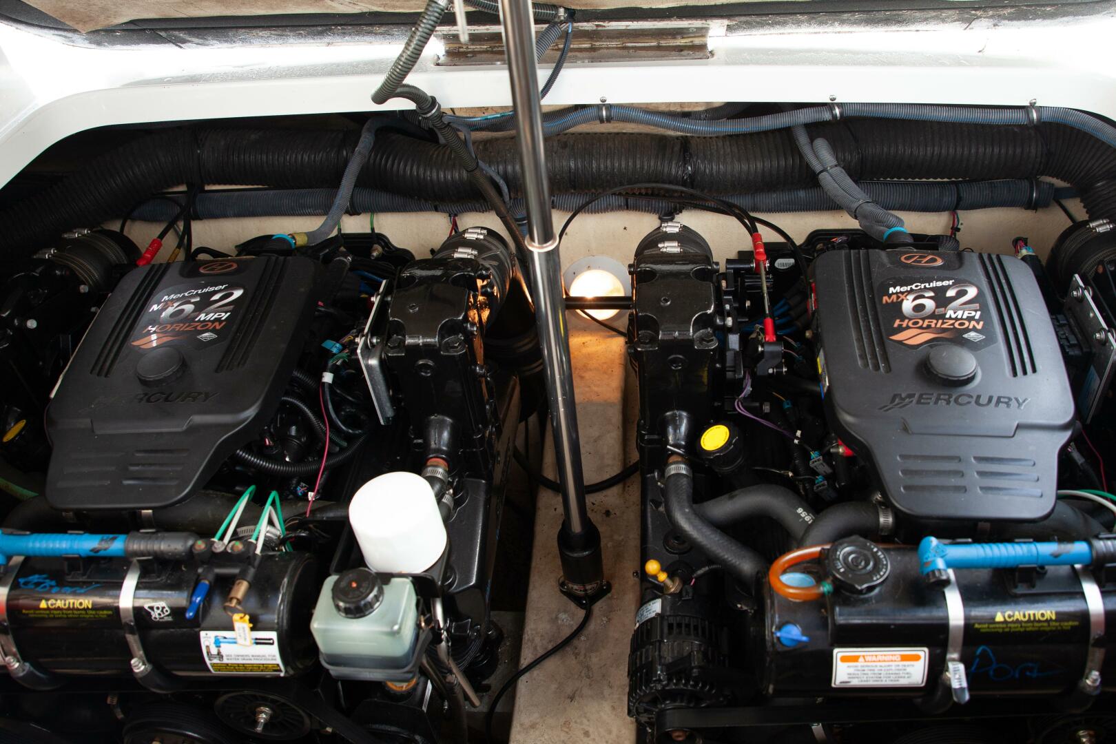 2006 Formula 31 Performance Cruiser - Image 36